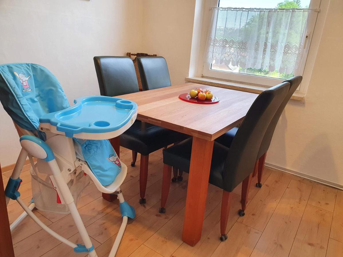 Ferienwohnung Ost - Alte Schule Sachswitz Greiz Dış mekan fotoğraf