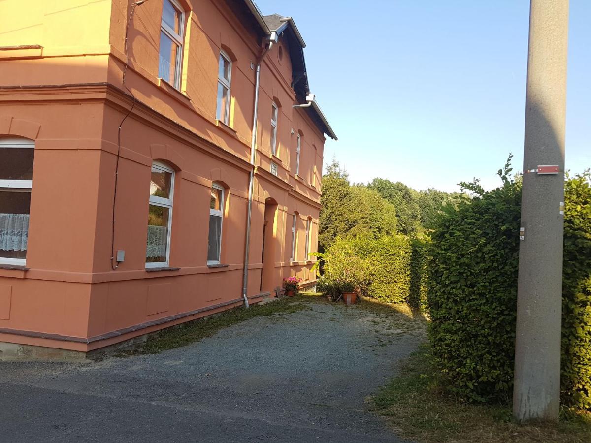 Ferienwohnung Ost - Alte Schule Sachswitz Greiz Dış mekan fotoğraf